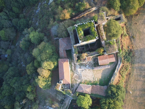 Rehabilitación do Castelo de Pambre.